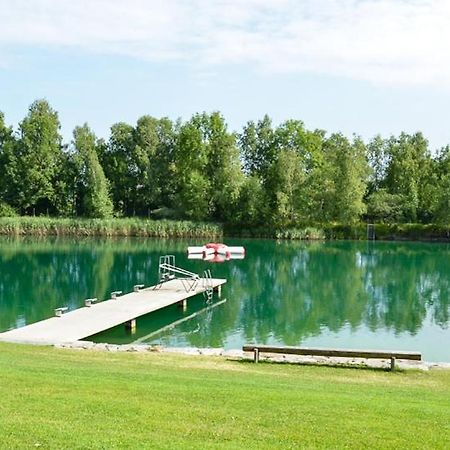 Swiss Army Camping Night / Militaerbunker St. Margrethen Esterno foto