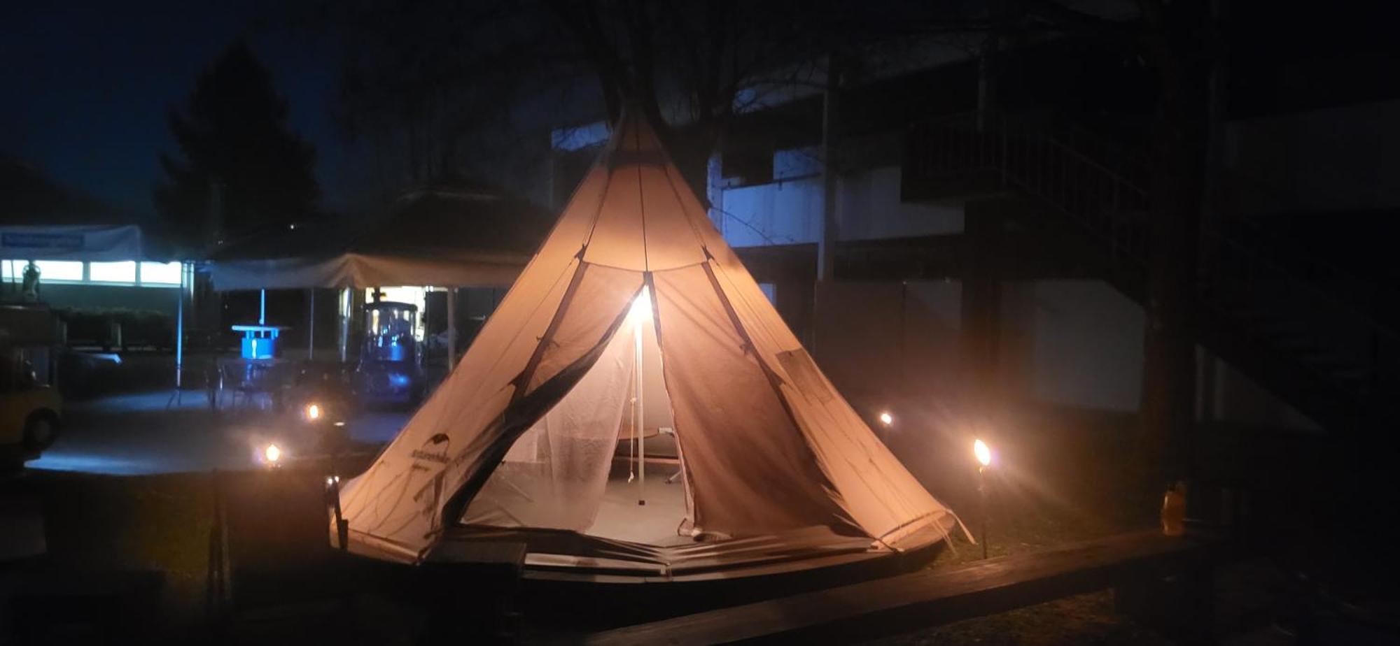 Swiss Army Camping Night / Militaerbunker St. Margrethen Esterno foto